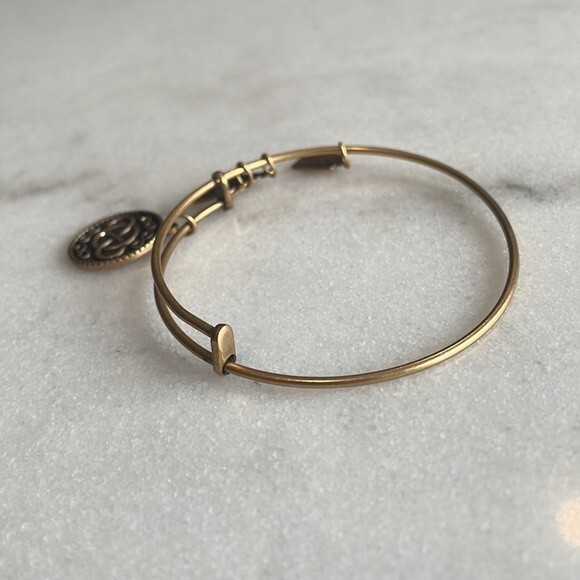 Celtic Knot Adjustable Gold Bangle Bracelet - Picture 3 of 4